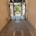 Sofia * Como
