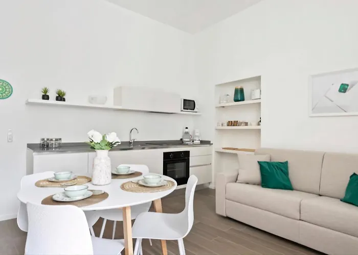 Sofia Appartement Como